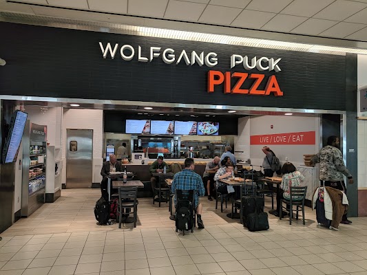 wolfgang-puck-pizza